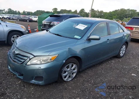 2010 Toyota Camry Le из США, поврежденный, VIN 4T4BF3EK5AR080684